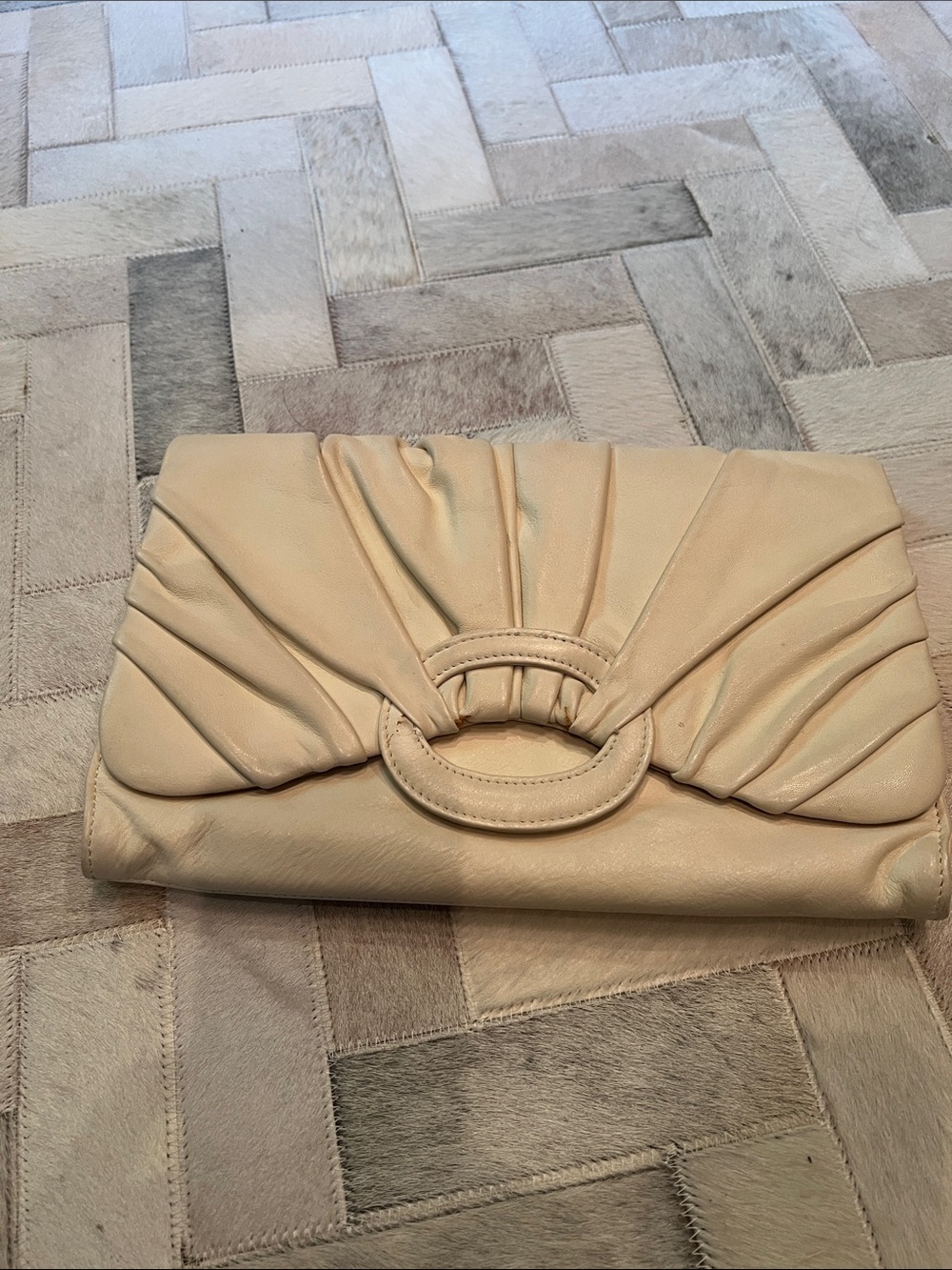 80s vintage ivory leather clutch